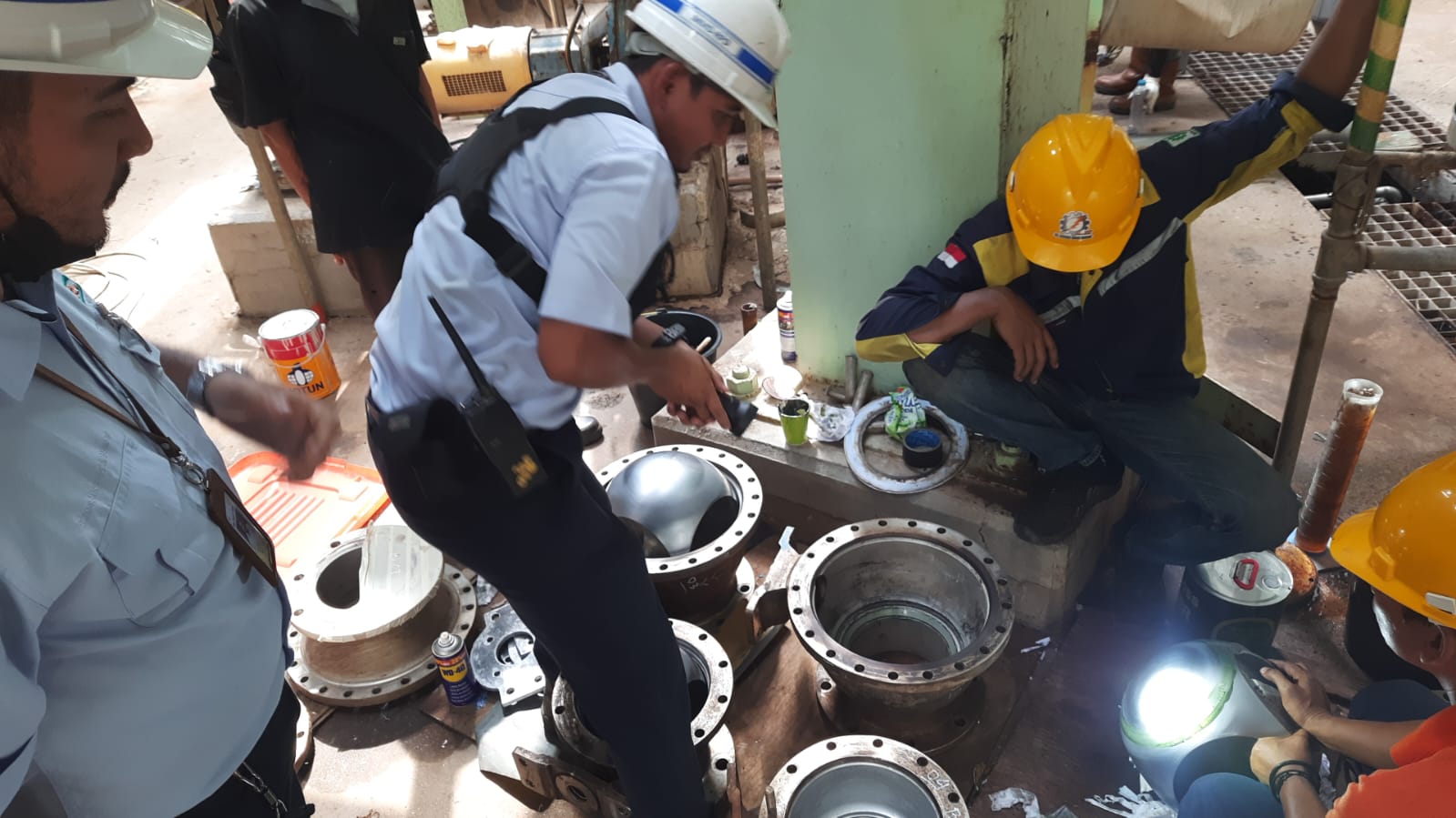 Inspeksi Body Bonnet pada Unit Ball Valve Oleh User